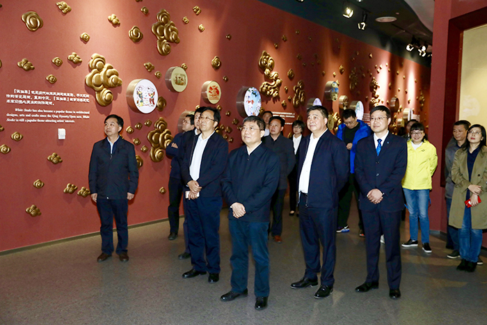 專(zhuān)題報(bào)道